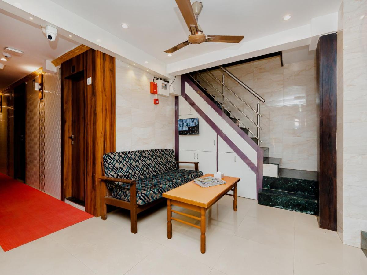 Hotel Kgn Near Cst Railway Station Mumbai And Haj House Mumbai Near Crawford Market Bombay Extérieur photo