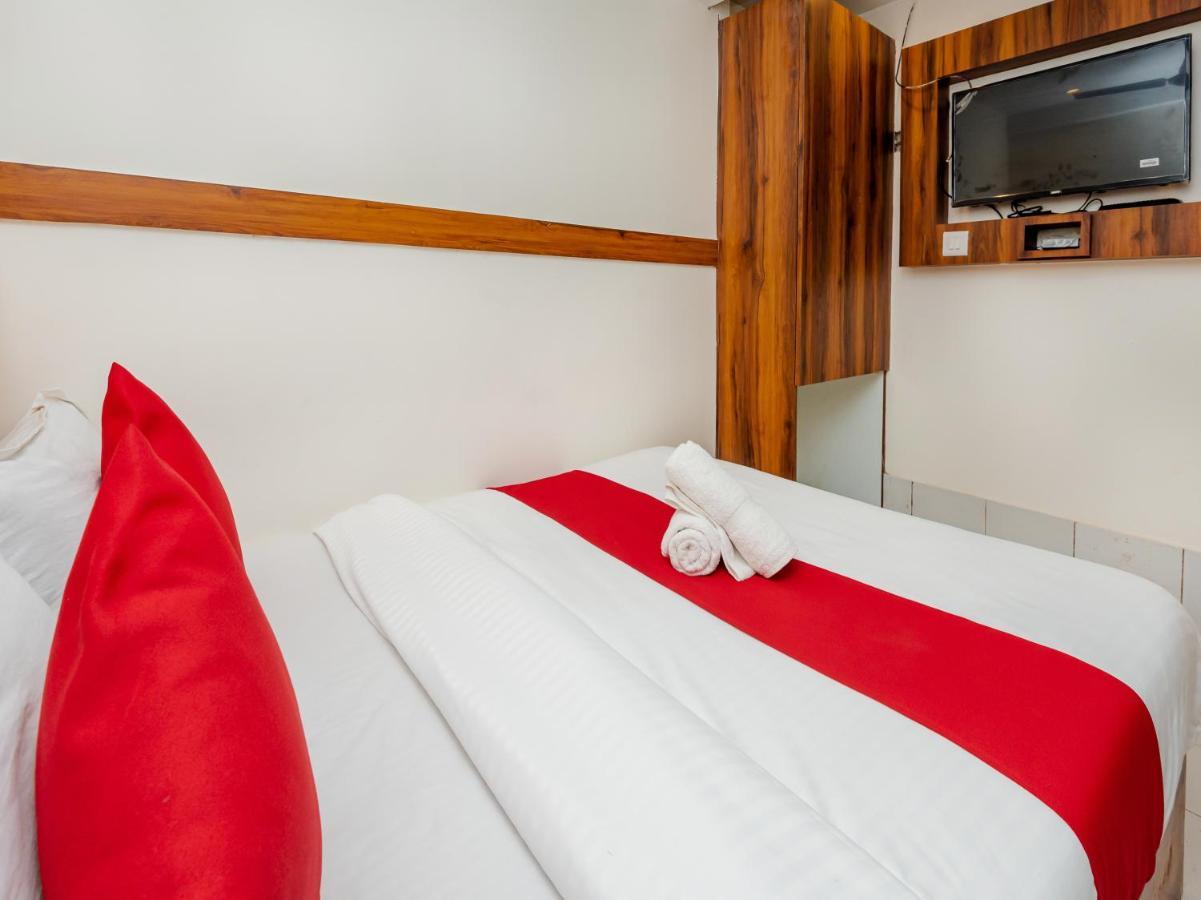 Hotel Kgn Near Cst Railway Station Mumbai And Haj House Mumbai Near Crawford Market Bombay Extérieur photo